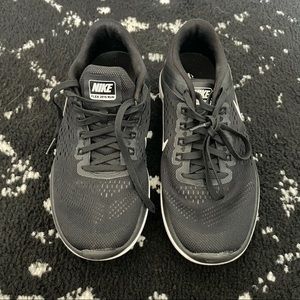 Black Nike Flex 2016 Run